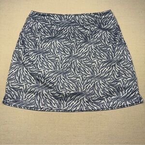 Greg Norman Collection Navy and White Patterned Skort